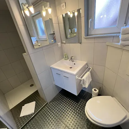 Marcel Et Marianne Jardin Et Parking Privatifs * Ebersheim